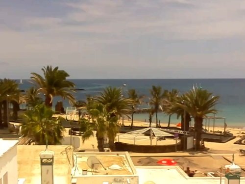 Costa Teguise Beach, Lanzarote live cam